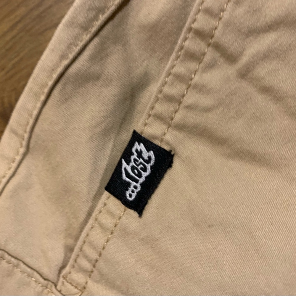 Four Pairs of Mens Shorts - Picture 8 of 15